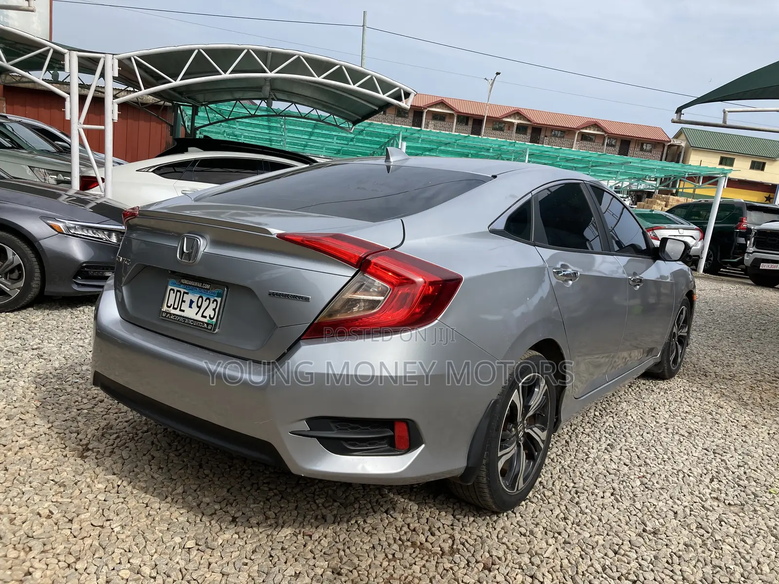 Honda Civic Touring Sedan 2018 Silver