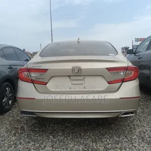 Honda Accord 2019 Gold