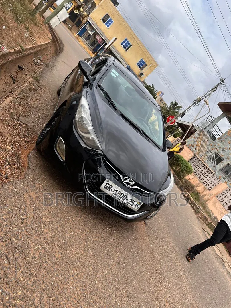 Hyundai Elantra SE 4dr Sedan (1.8L 4cyl 6A) 2015 Black