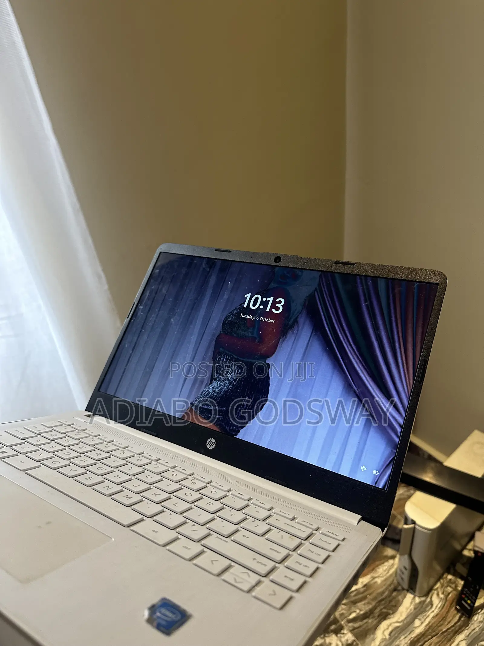 Laptop HP 14-dq1025cl 4GB Intel Core i7 SSD 256GB