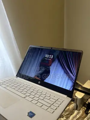 Laptop HP 14-dq1025cl 4GB Intel Core i7 SSD 256GB