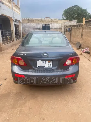 Toyota Corolla 2010 Gray