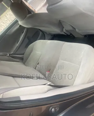 Toyota Corolla 2010 Gray