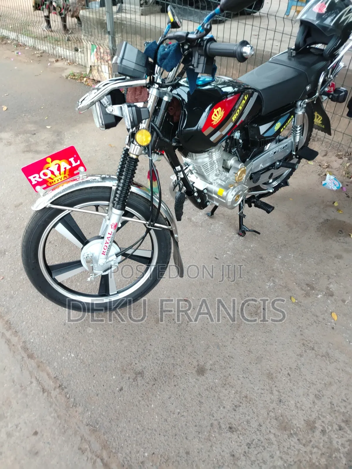 New Royal RY125 2026 Black