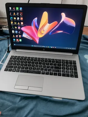 Laptop HP 15 12GB AMD Ryzen 5 SSD 256GB