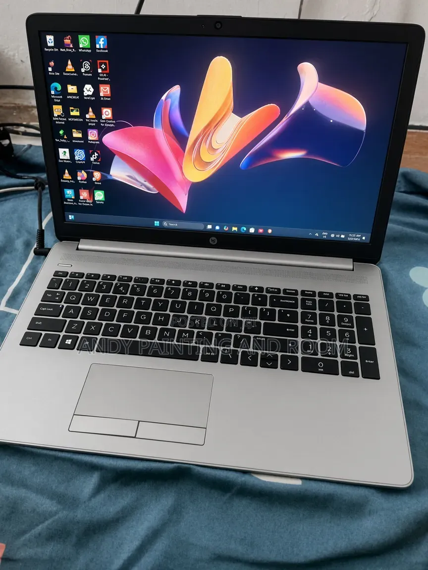 Laptop HP 15 12GB AMD Ryzen 5 SSD 256GB