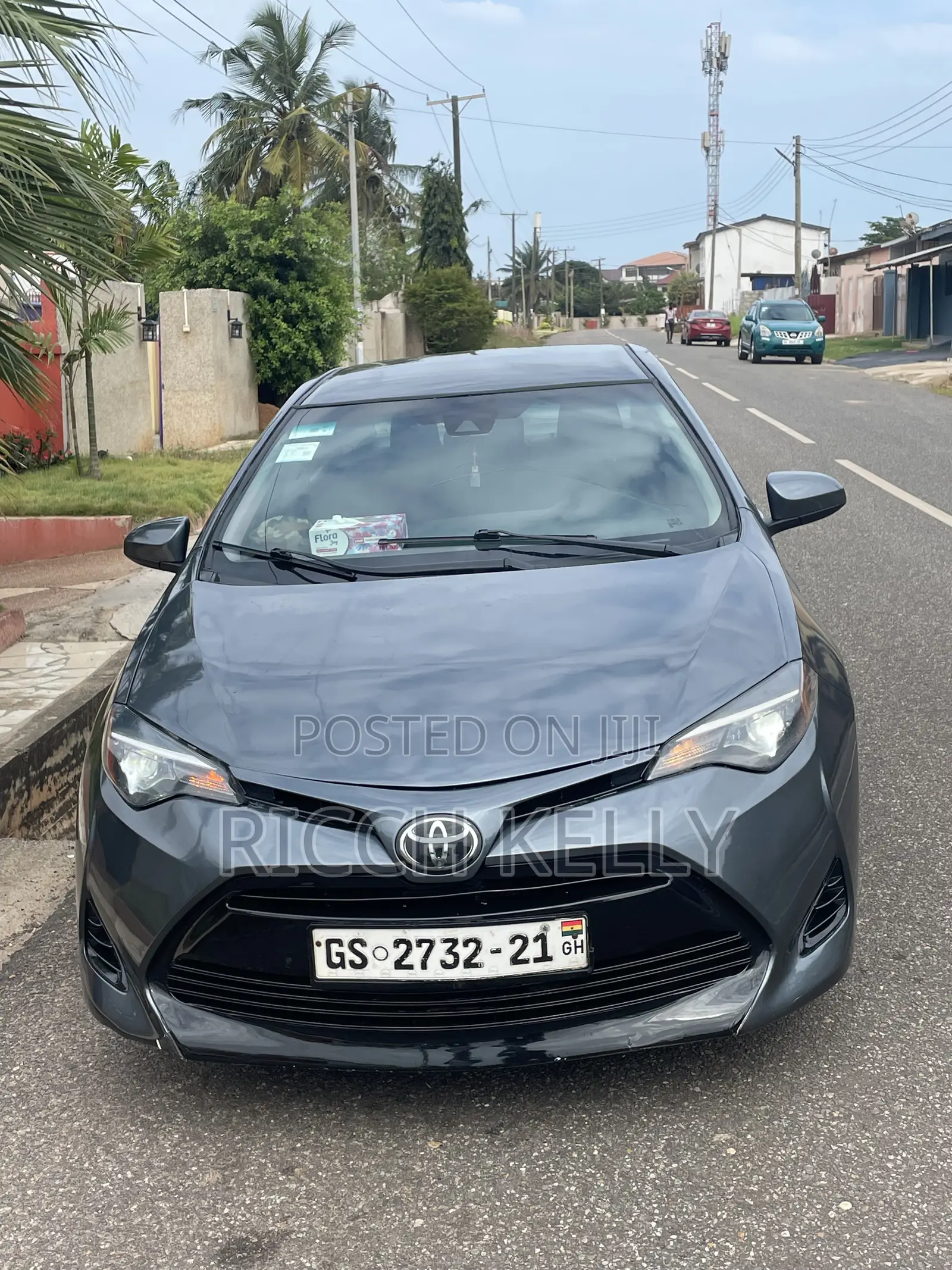 Toyota Corolla LE 4dr Sedan (1.8L 4cyl CVT) 2017 Gray