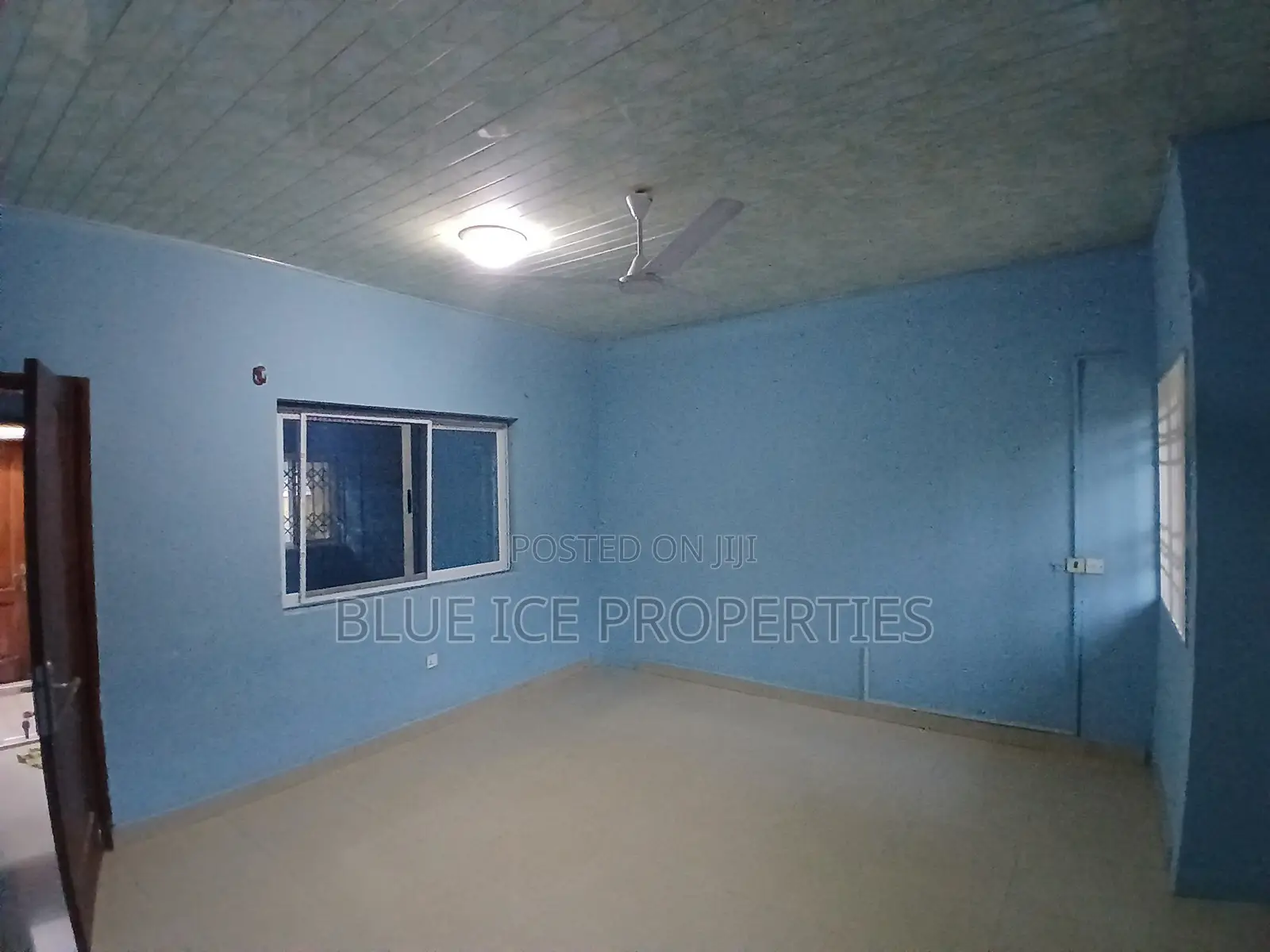 3bdrm House in Takoradi for sale