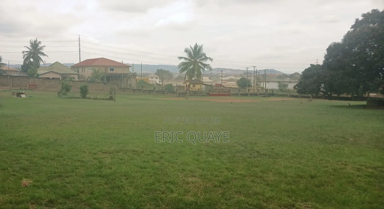 Commercial Property on 14 Plots of Land for Sale