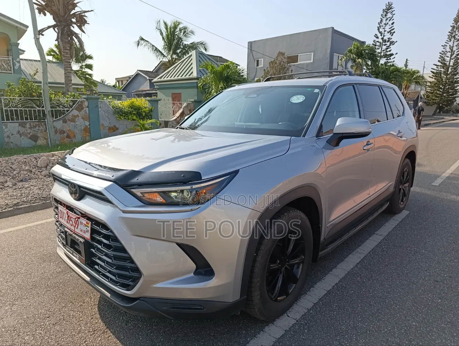 Toyota Highlander XLE AWD 2024 Silver