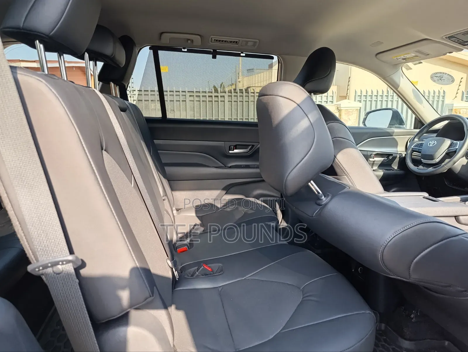 Toyota Highlander XLE AWD 2024 Silver