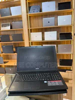 Laptop MSI GL62M 7RC 8GB Intel Core i7 SSHD+SSD 1T