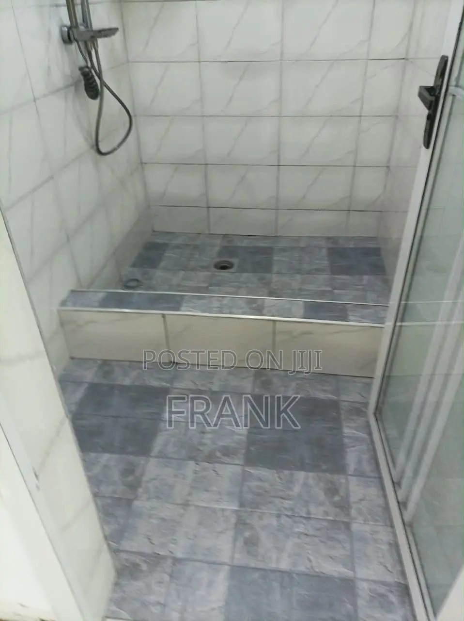 2bdrm Apartment in Maame Nurse Estate, Kumasi Metropolitan for rent