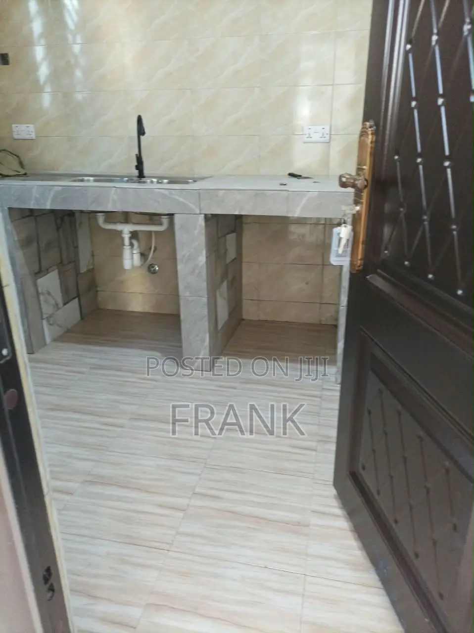 2bdrm Apartment in Maame Nurse Estate, Kumasi Metropolitan for rent