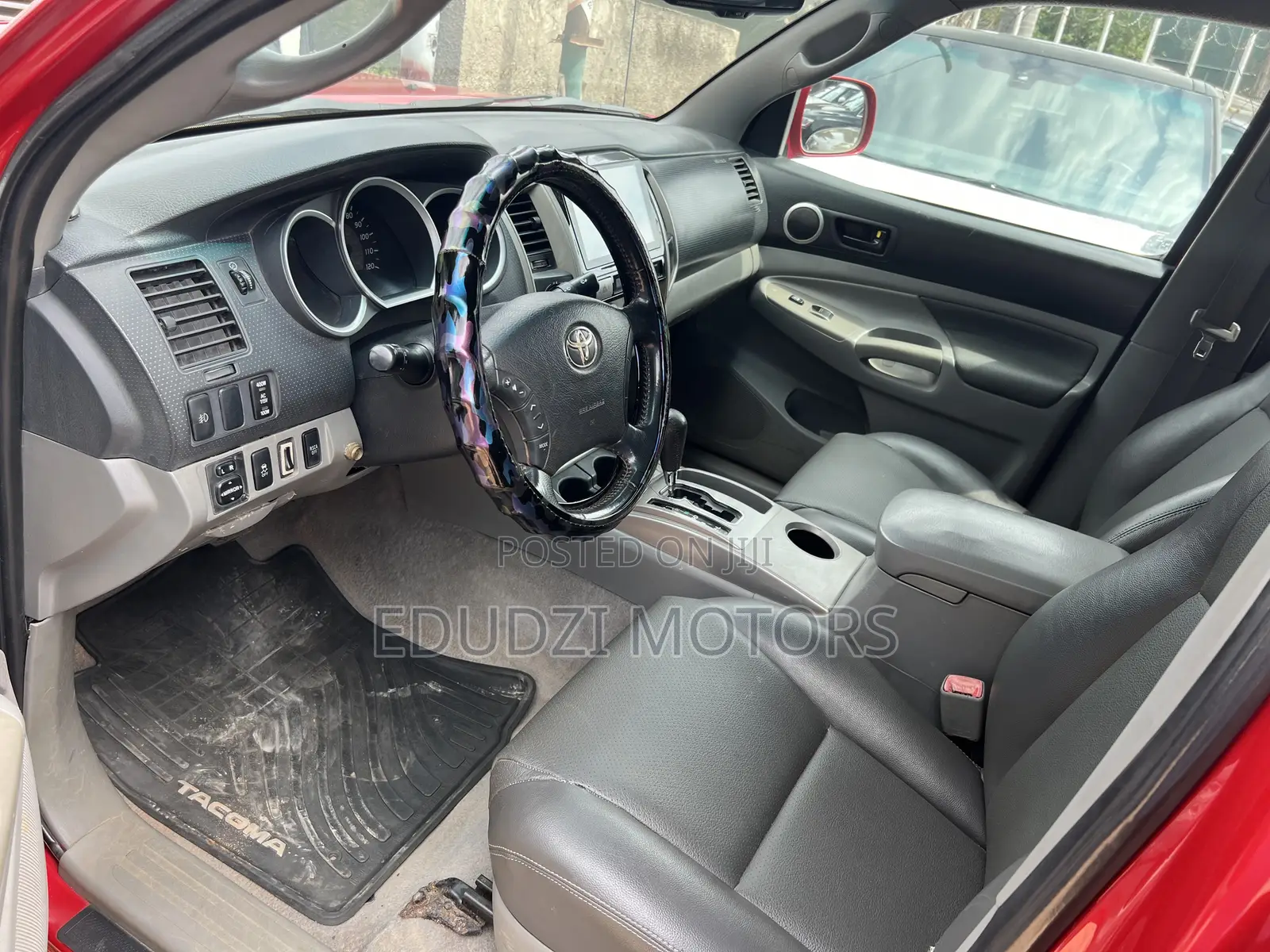 Toyota Tacoma Double Cab V6 Automatic 2011 Red