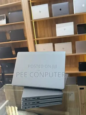 Laptop Dell Latitude 5310 8GB Intel Core i5 SSD 256GB