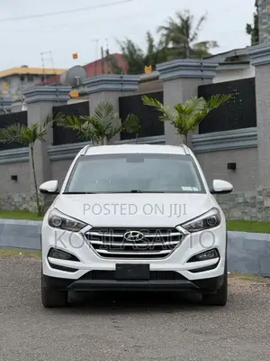 Hyundai Tucson 2017 White