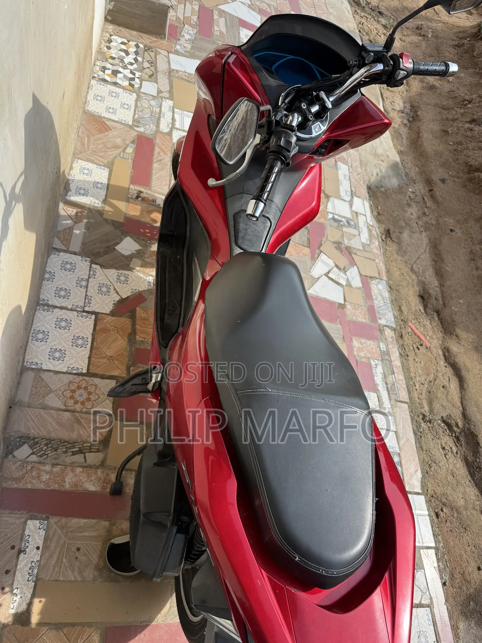 Honda 2022 Red