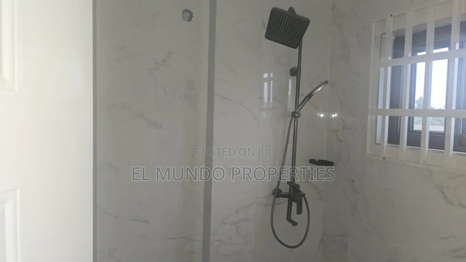 2bdrm Apartment in Abuakwa Maakro, Kumasi Metropolitan for rent
