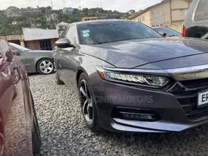 Honda Accord Sport (2.0L 4cyl Turbo 10A) 2019 Green