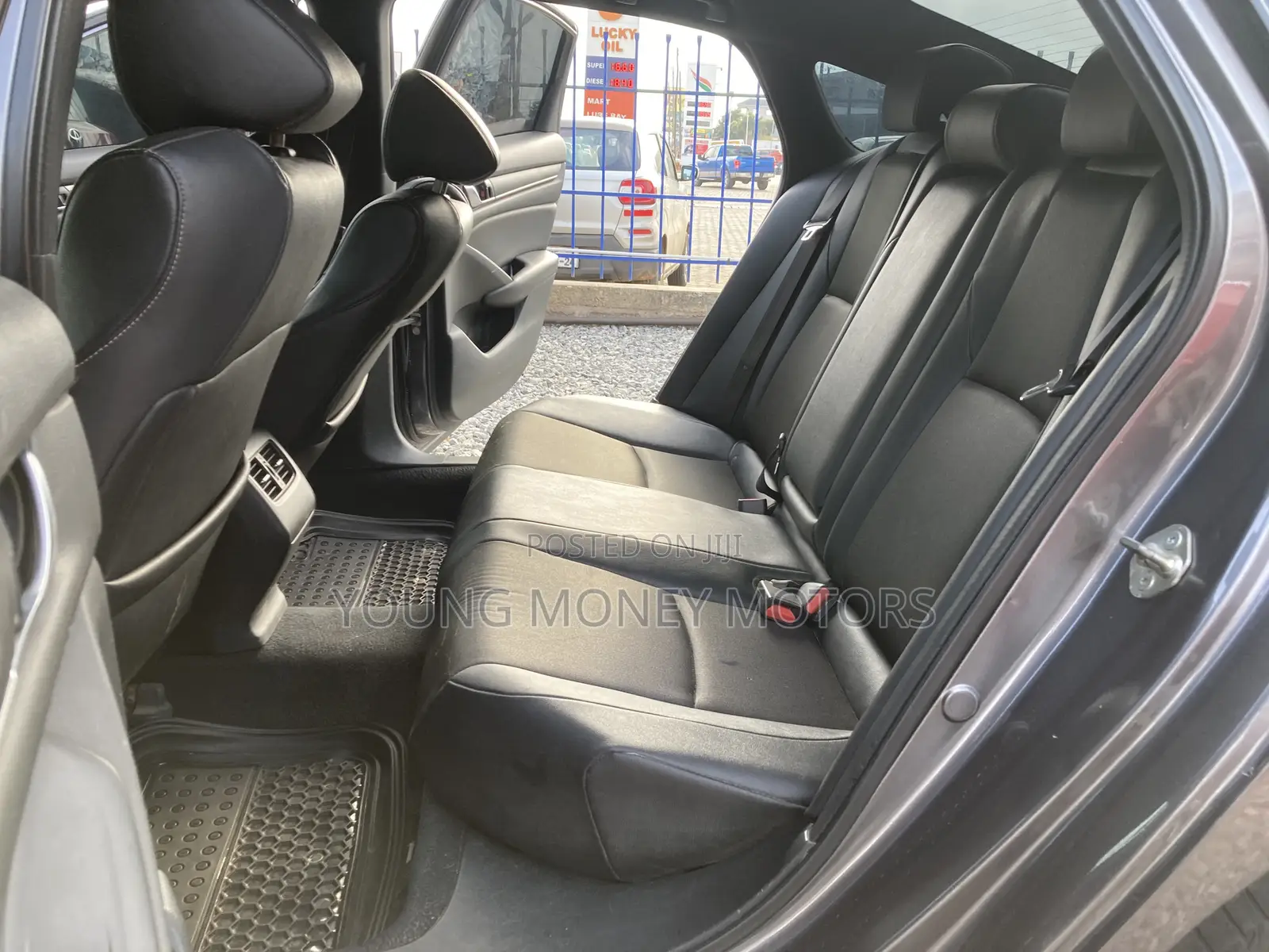 Honda Accord Sport (2.0L 4cyl Turbo 10A) 2019 Green