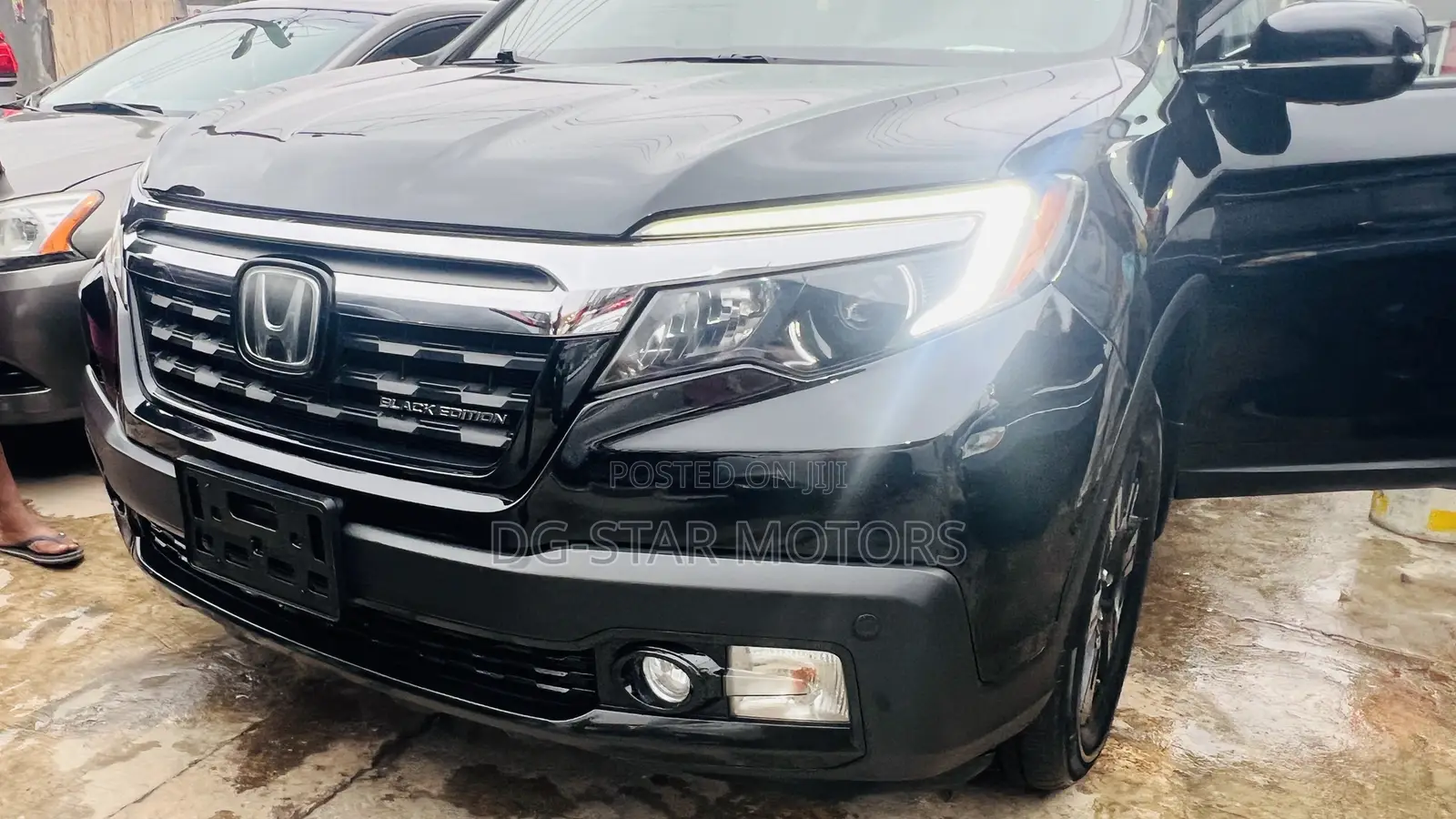 Honda Ridgeline Black Edition AWD Crew Cab 125.2 in. WB 2017 Black