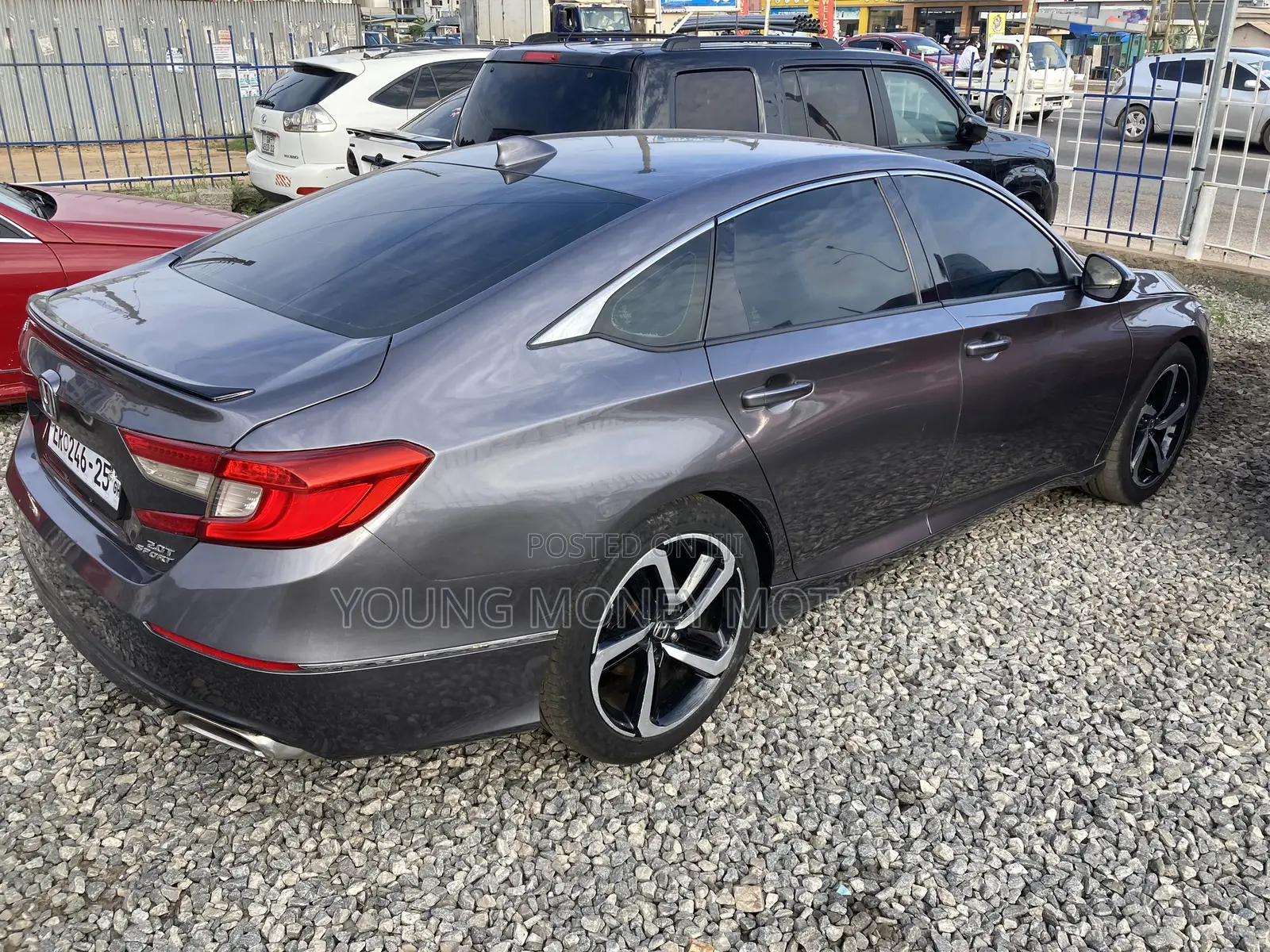 Honda Accord Sport (2.0L 4cyl Turbo 10A) 2019 Green