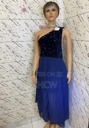 New 2Pieces of Ladies Stunning Dresses Both for 100 Cedis