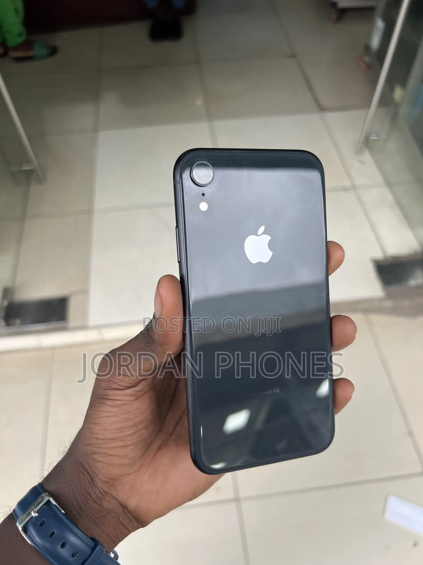 Apple iPhone XR 64 GB Black