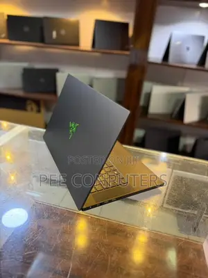 Laptop Razer Blade 8GB Intel Core i7 SSD 256GB