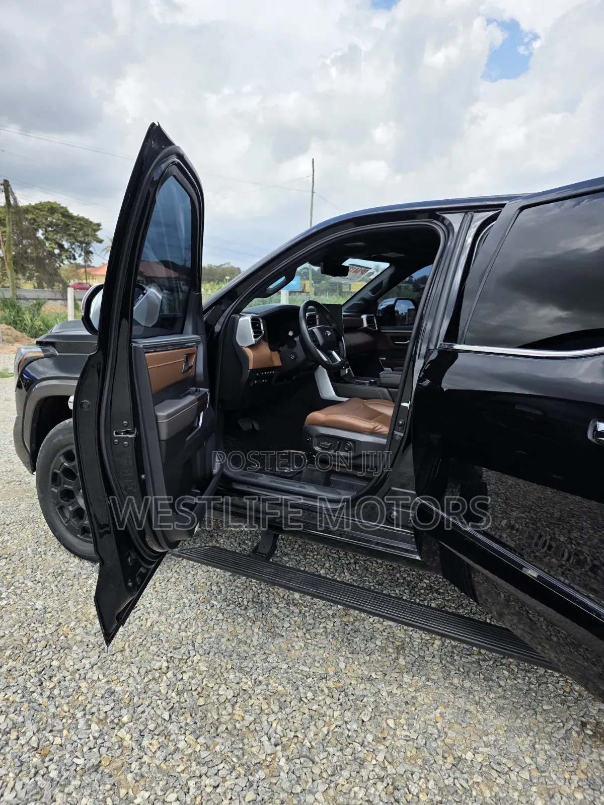Toyota Tundra 1794 Edition CrewMax 5.5' Bed 2024 Black