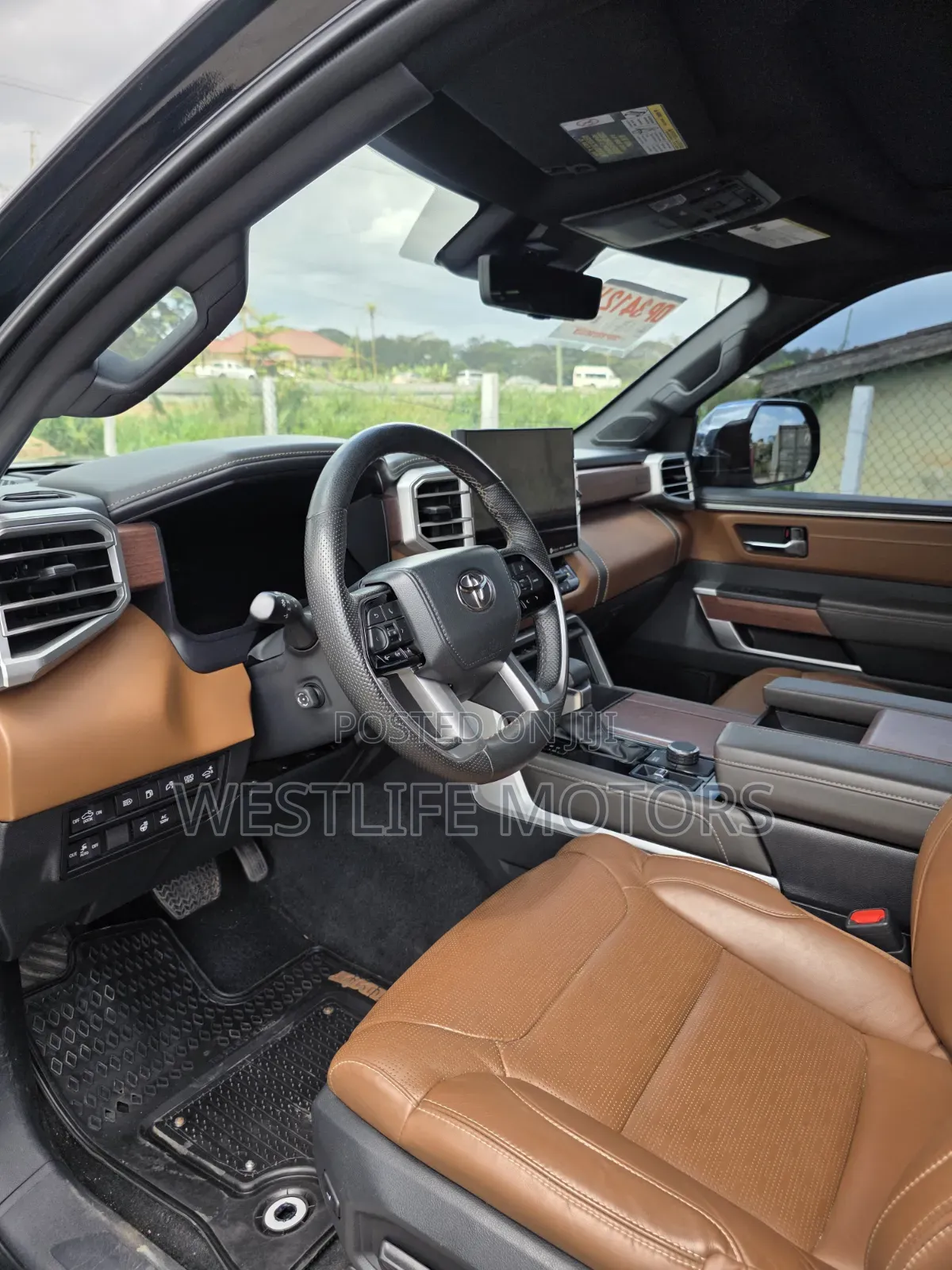 Toyota Tundra 1794 Edition CrewMax 5.5' Bed 2024 Black