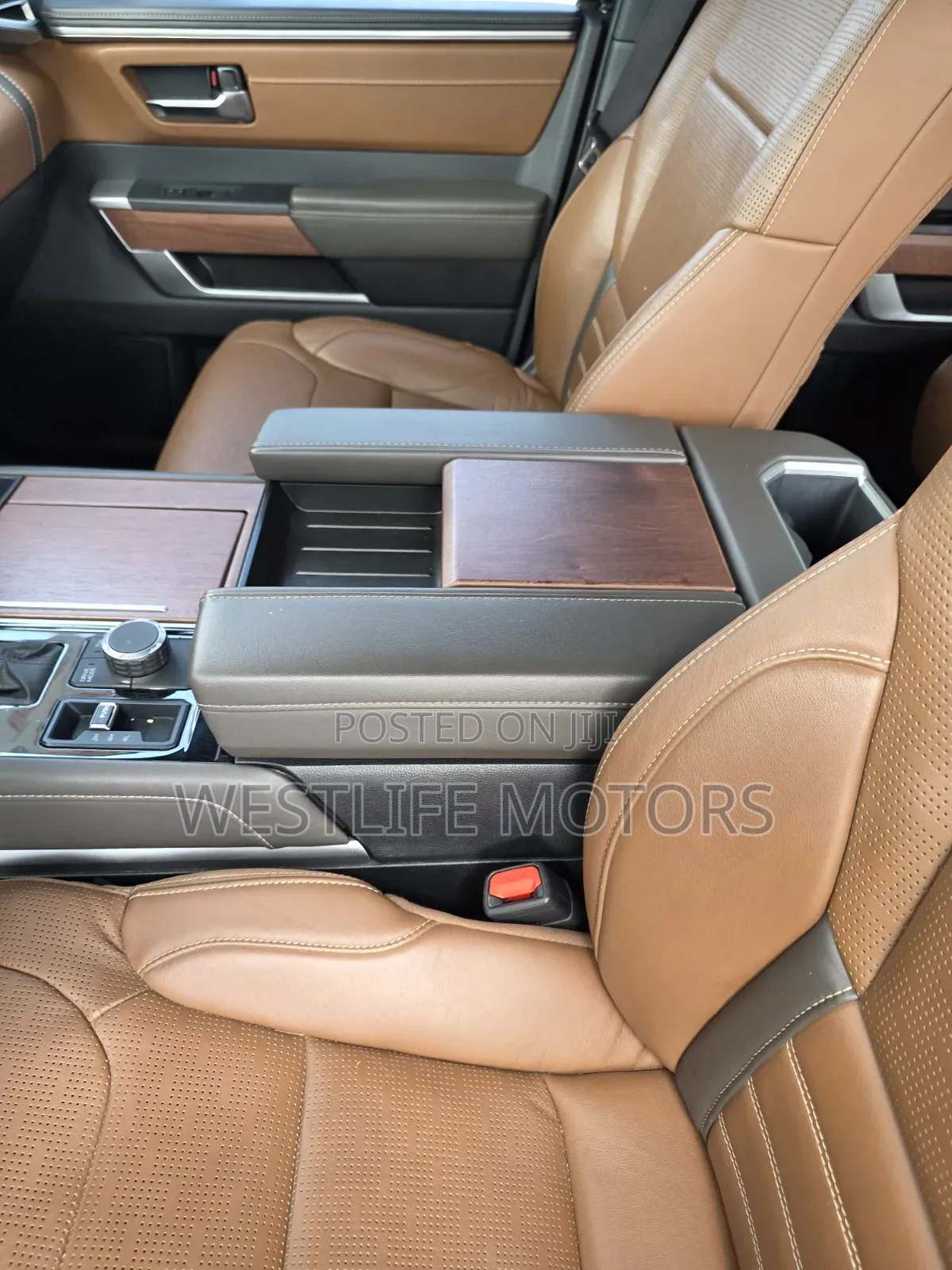 Toyota Tundra 1794 Edition CrewMax 5.5' Bed 2024 Black