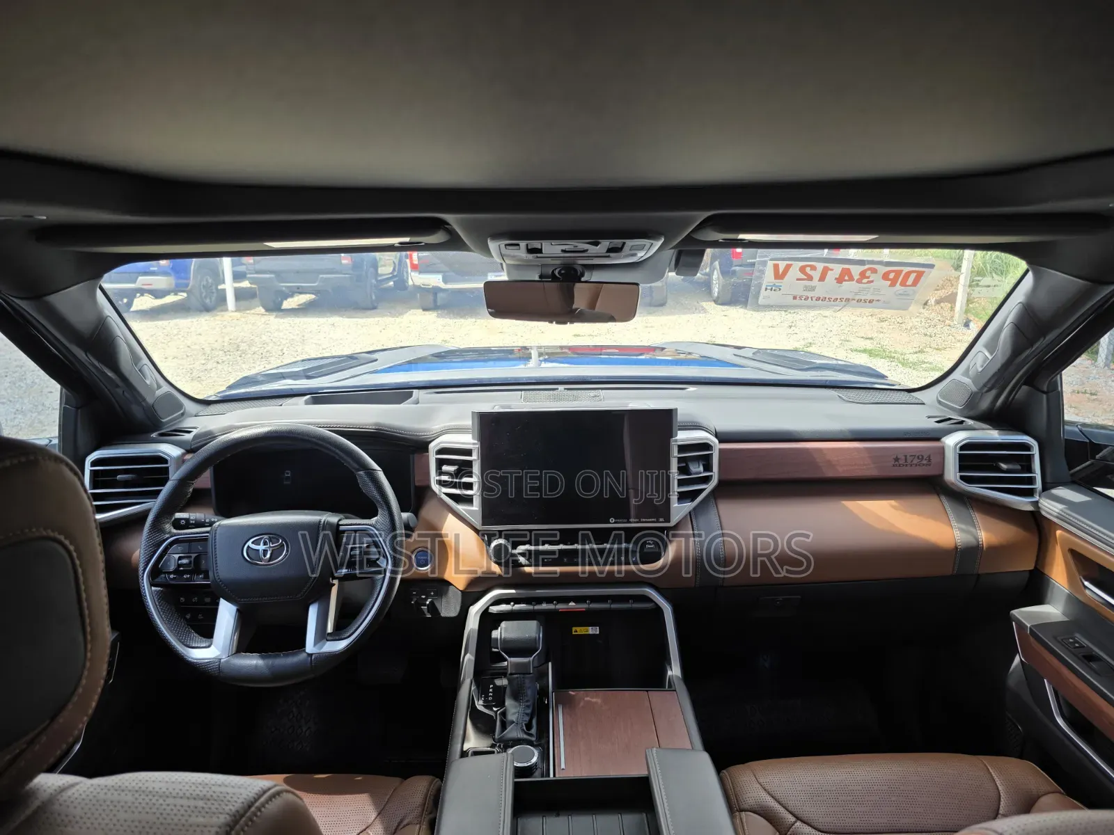 Toyota Tundra 1794 Edition CrewMax 5.5' Bed 2024 Black