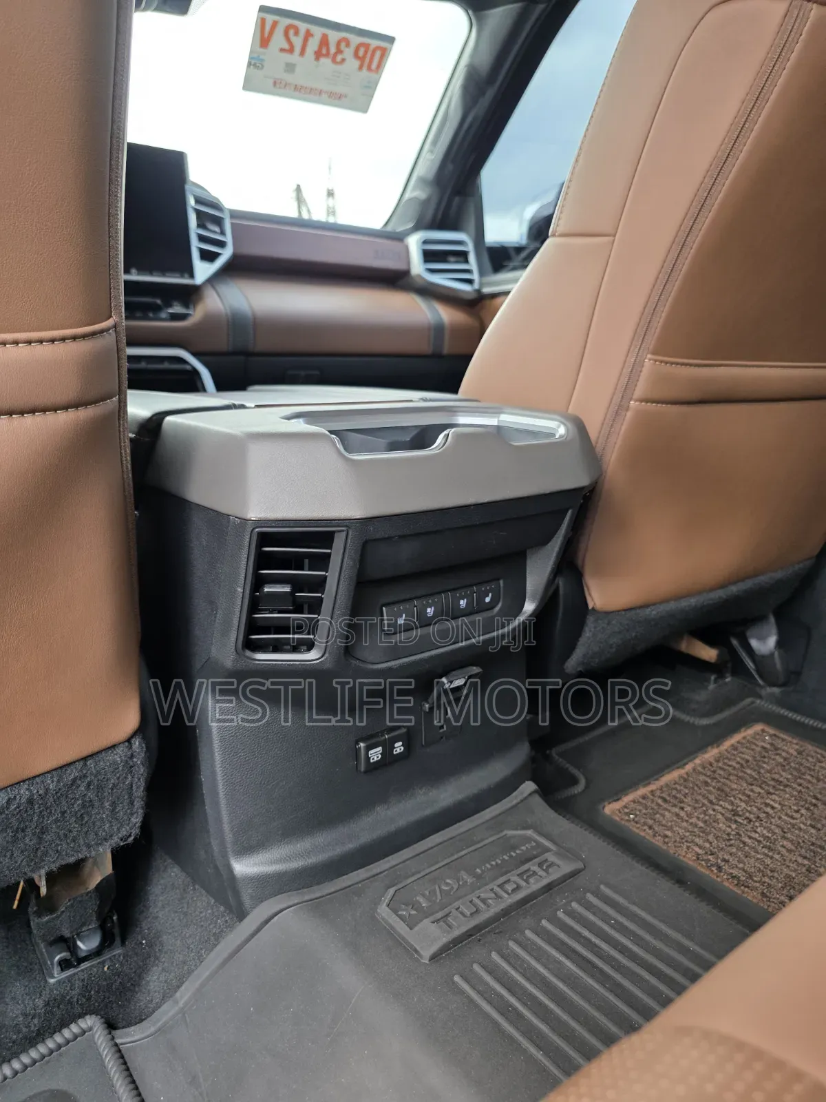 Toyota Tundra 1794 Edition CrewMax 5.5' Bed 2024 Black