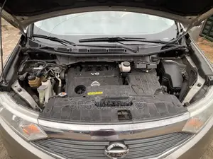 Nissan Quest SL 2011 Beige