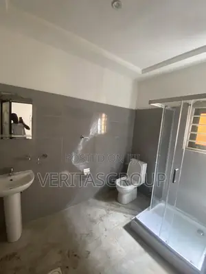 1bdrm Apartment in American House for rent
