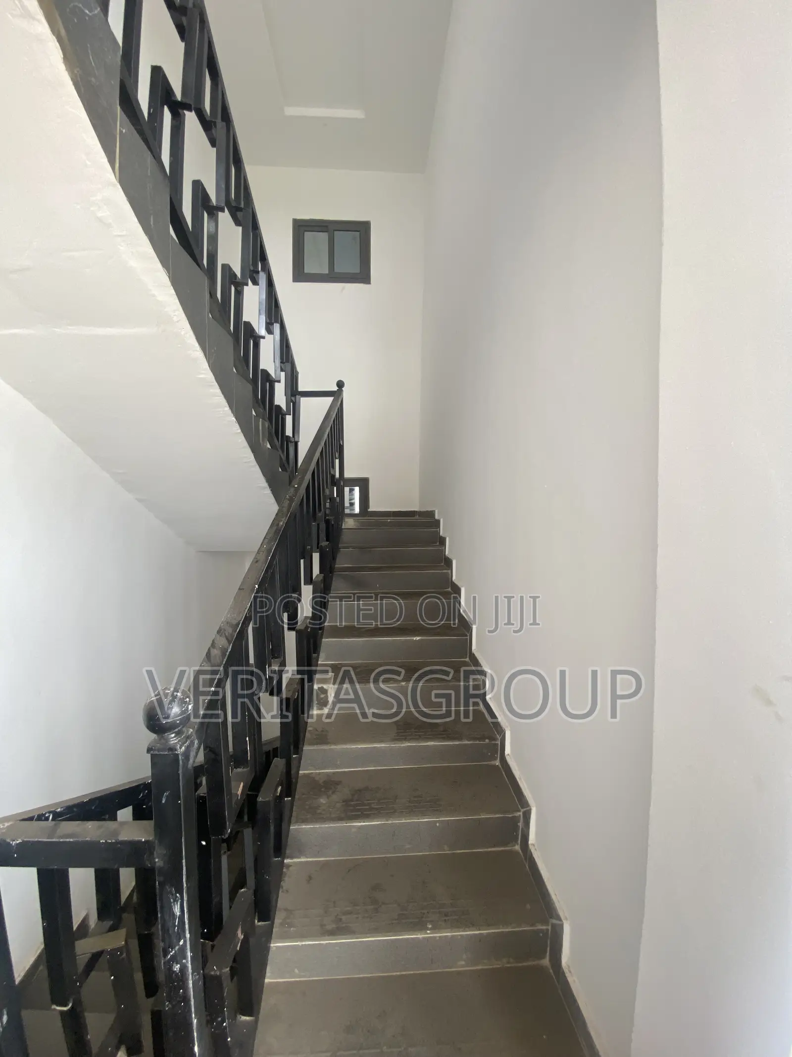 1bdrm Apartment in American House for rent