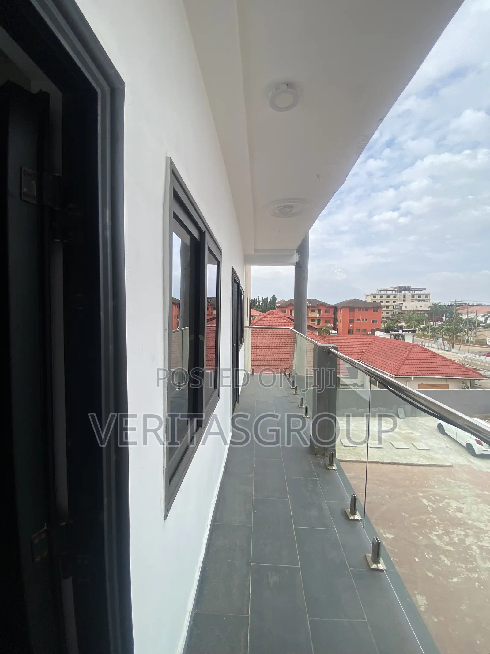 1bdrm Apartment in American House for rent