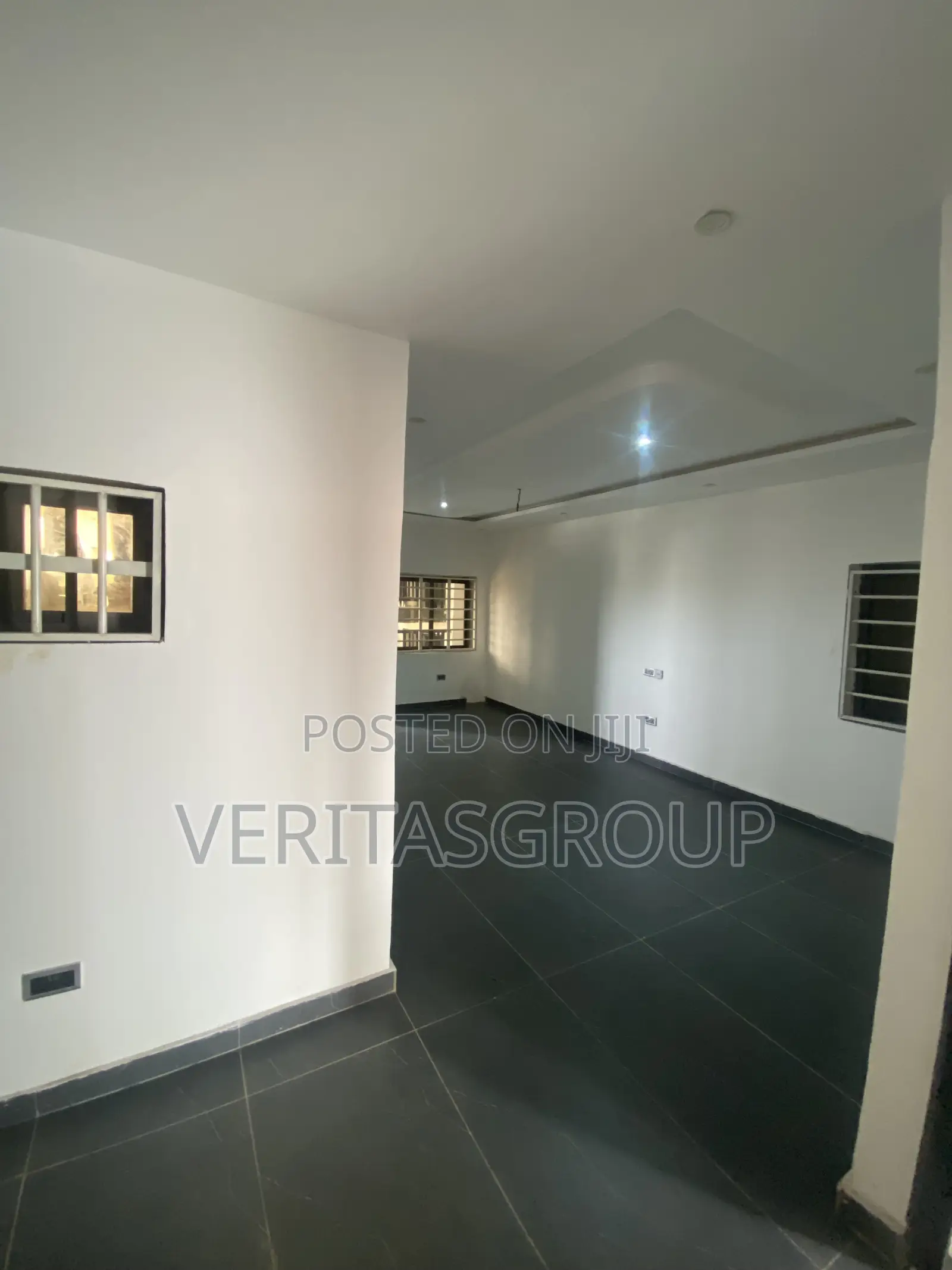 1bdrm Apartment in American House for rent