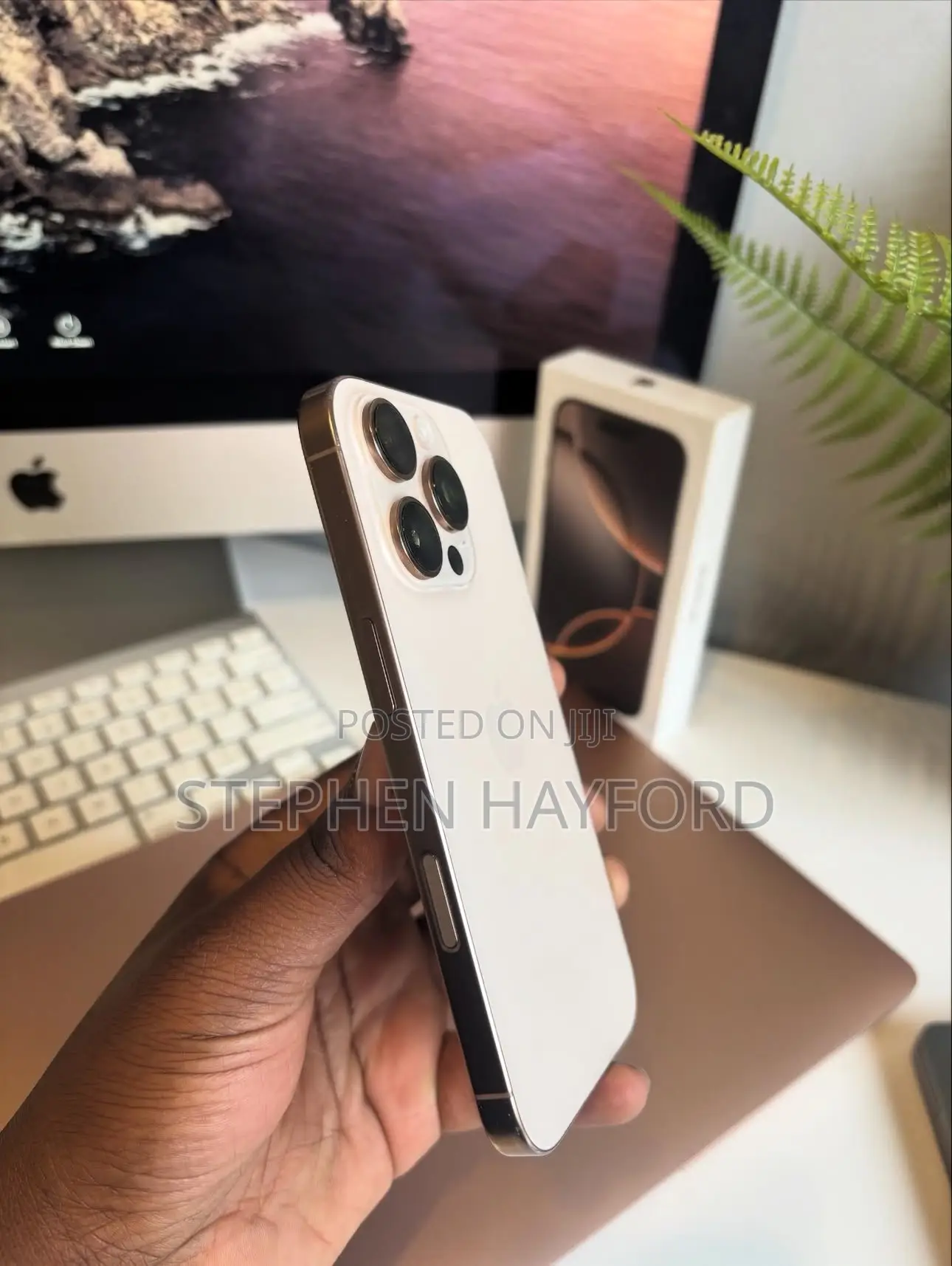 Apple iPhone 16 Pro Max 512 GB Gold