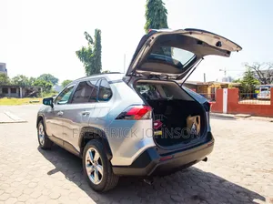 Toyota RAV4 2020 Gray