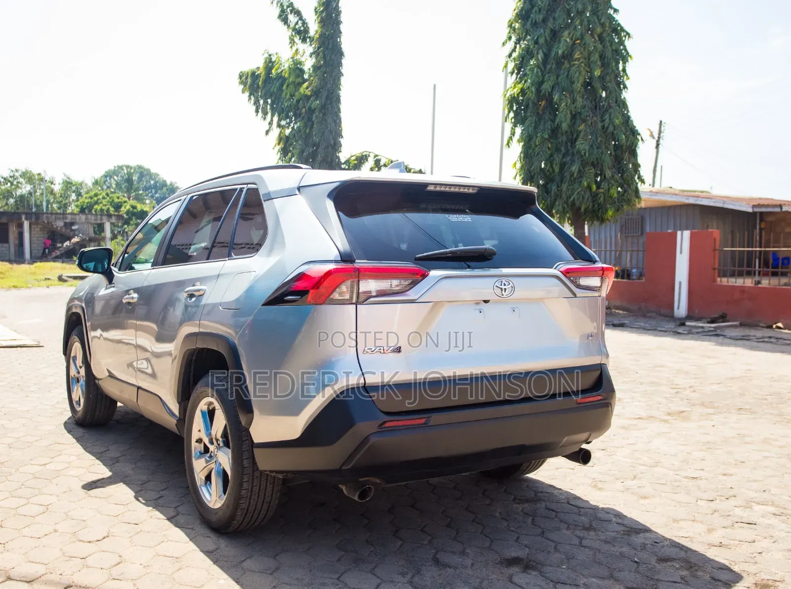 Toyota RAV4 2020 Gray
