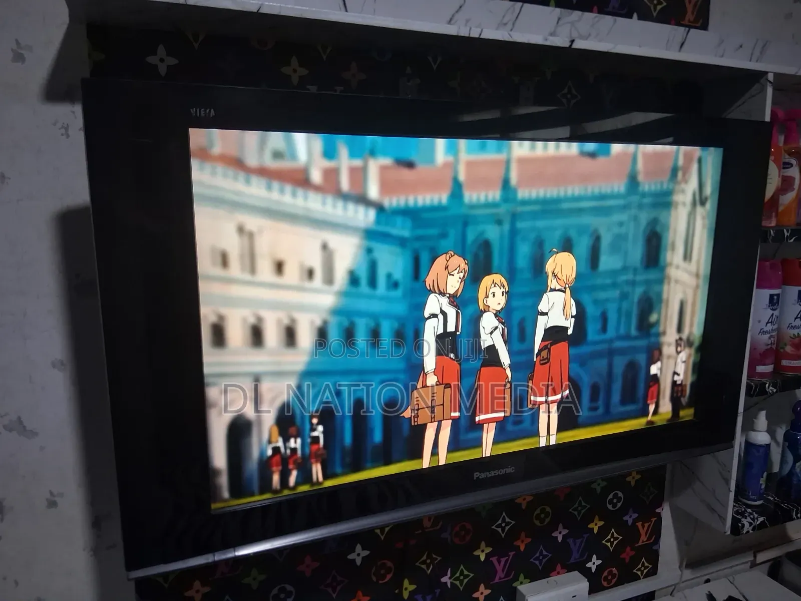 Affordable Toshiba 45inch Wide Large HDMI TV or Panasonic 45 HDMi FHD