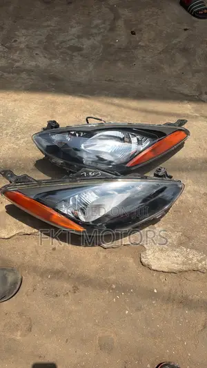 Mazda 2 Headlight 2007,2008,2009,2010,2011,2012