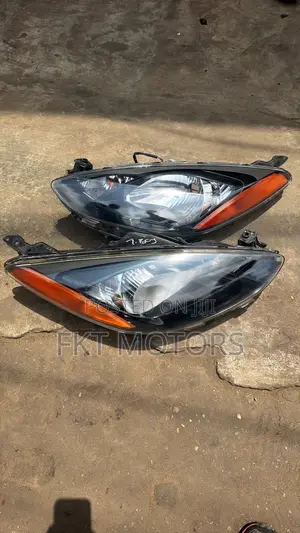 Mazda 2 Headlight 2007,2008,2009,2010,2011,2012