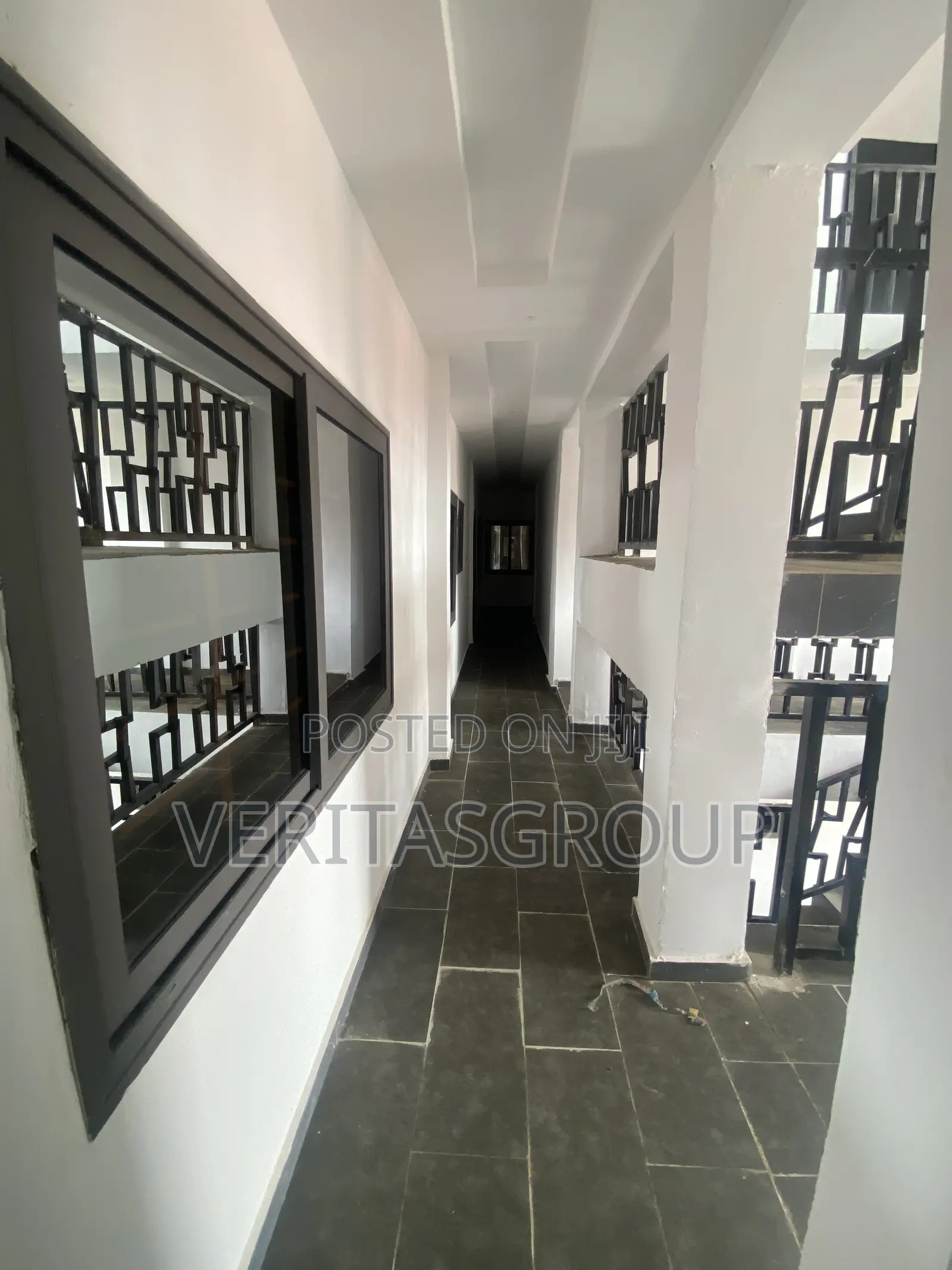 2bdrm Apartment in American House for rent