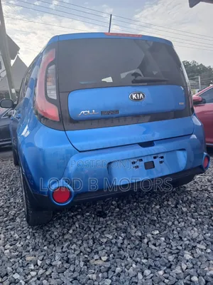 Kia Soul Base Hatchback 2016 Blue