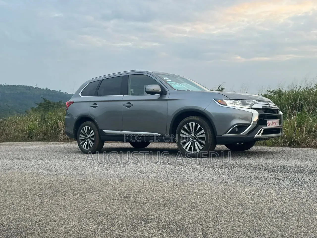 Mitsubishi Outlander 2020 Gray