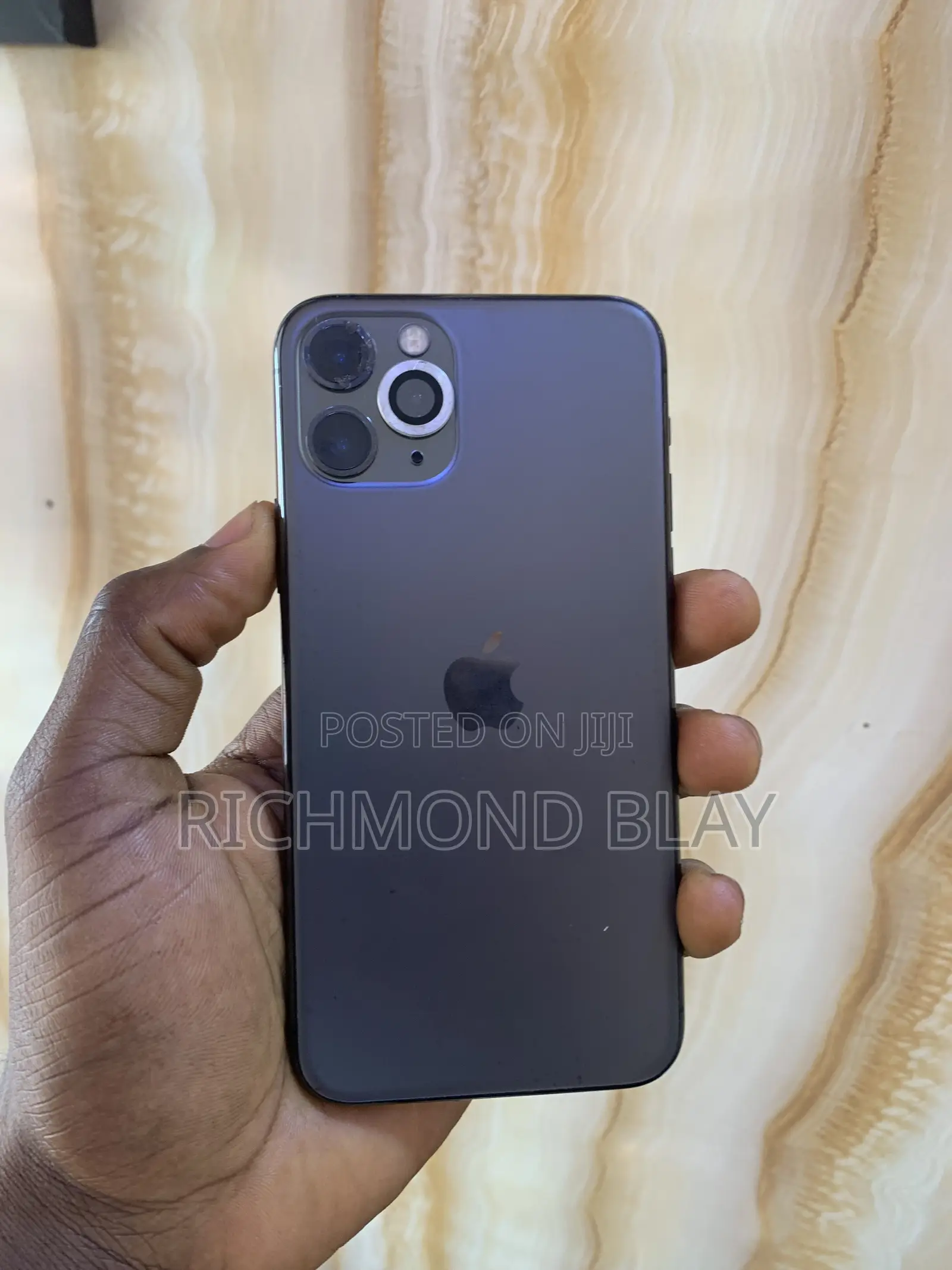 Apple iPhone 11 Pro 64 GB Black